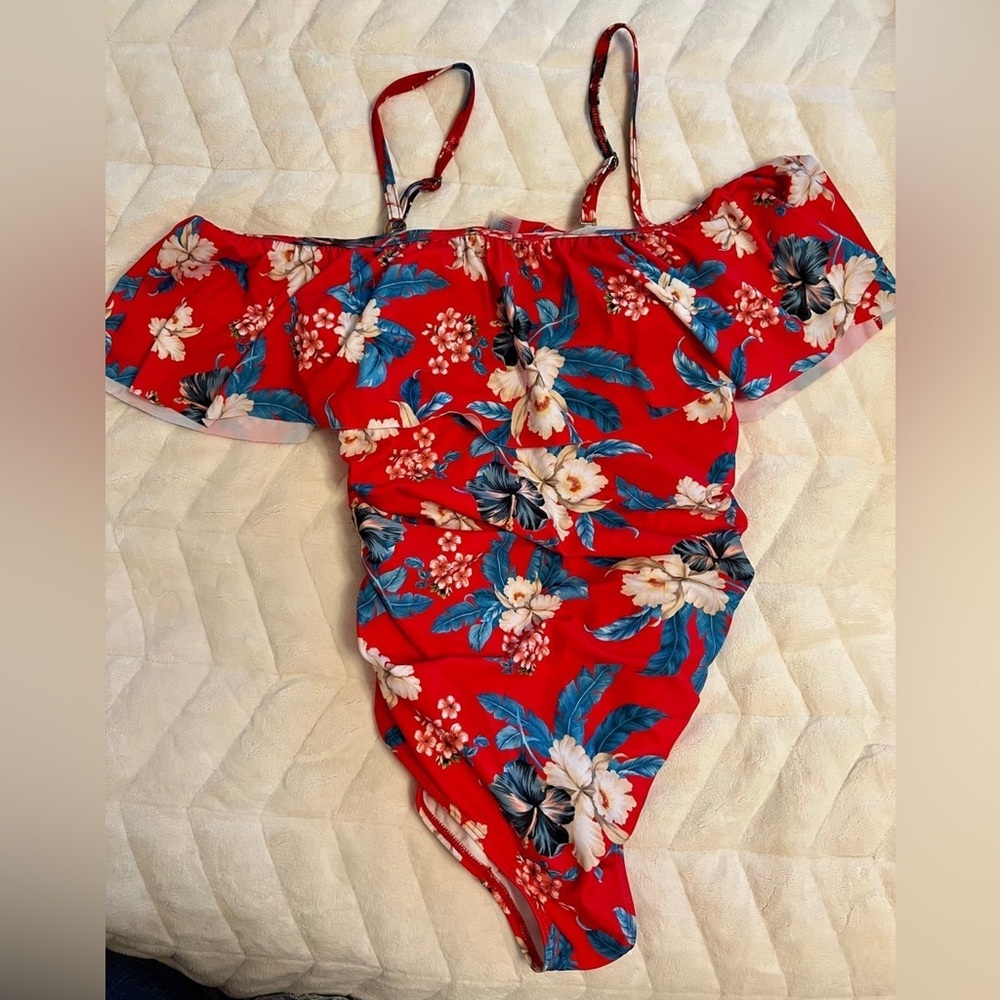 Pink Blush maternity swimsuit medium